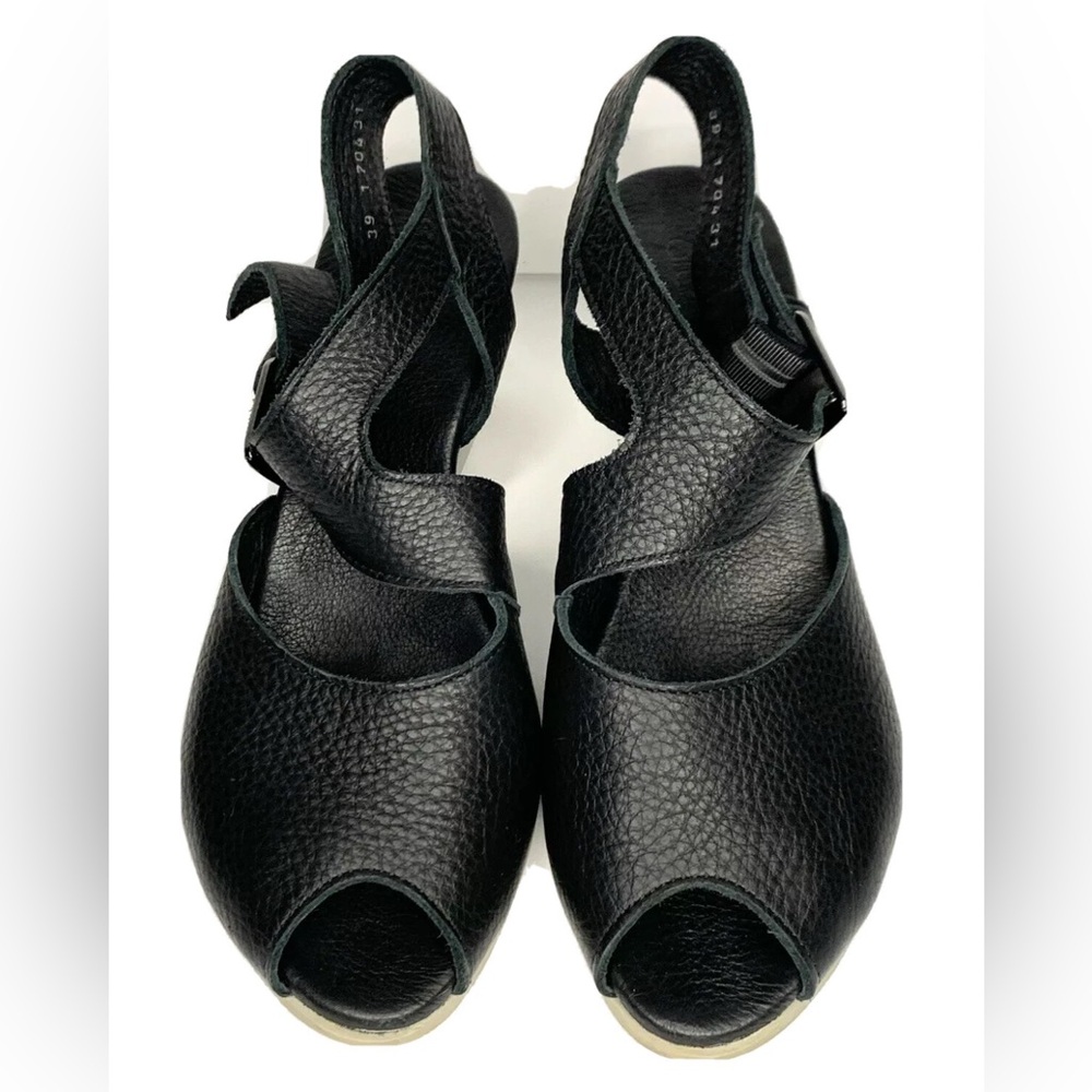 Arche Womens Black Pebbled Leather Gray Wedge Heel Peep Toe Sandal
